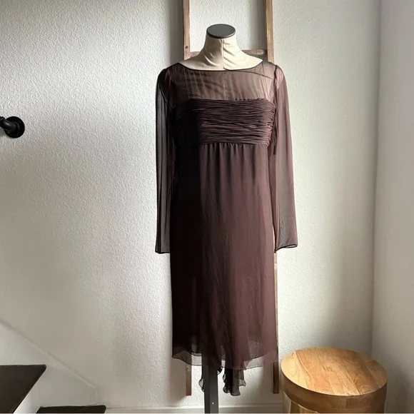 red dress brown heels Oscar de la Renta 2000s Olive Silk Taffeta Dress main image 1